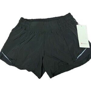 Lululemon Hotty Hot LR Short 4" *Lined Size 6 Black BLK New w/tag